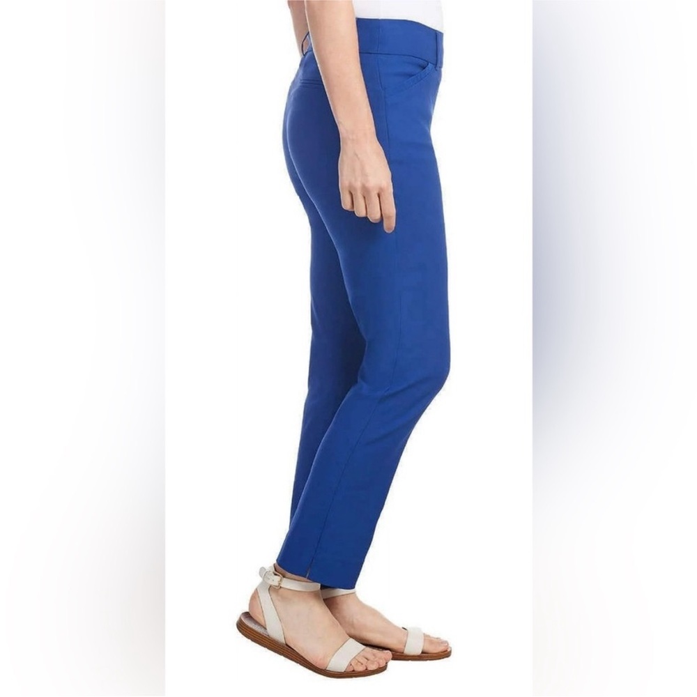 Brand new with Tags Hillary Radley‎ Stretch Mid-Rise Ankle Pants Blue Size Large